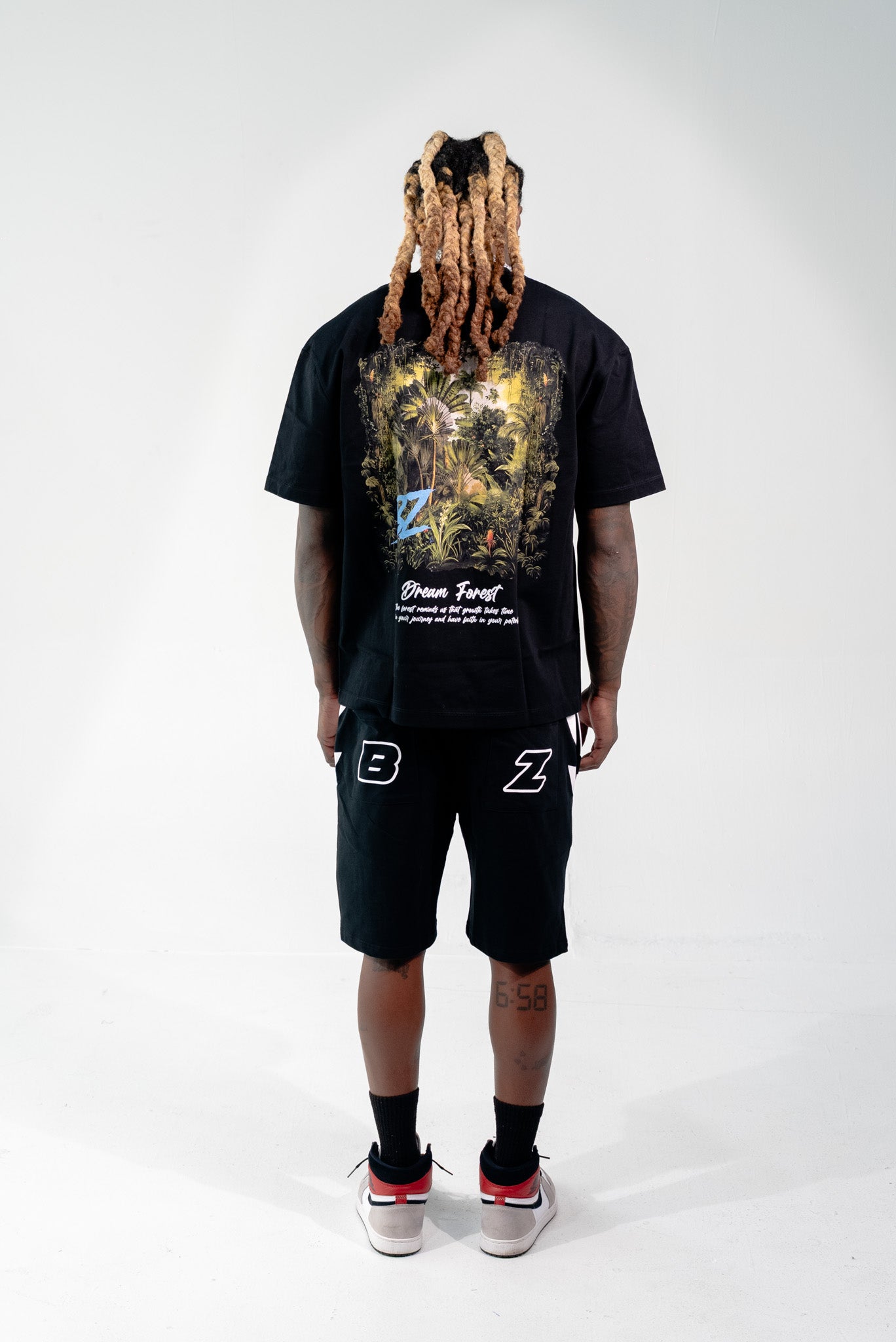 Blazing Oasis T-shirt (Black)