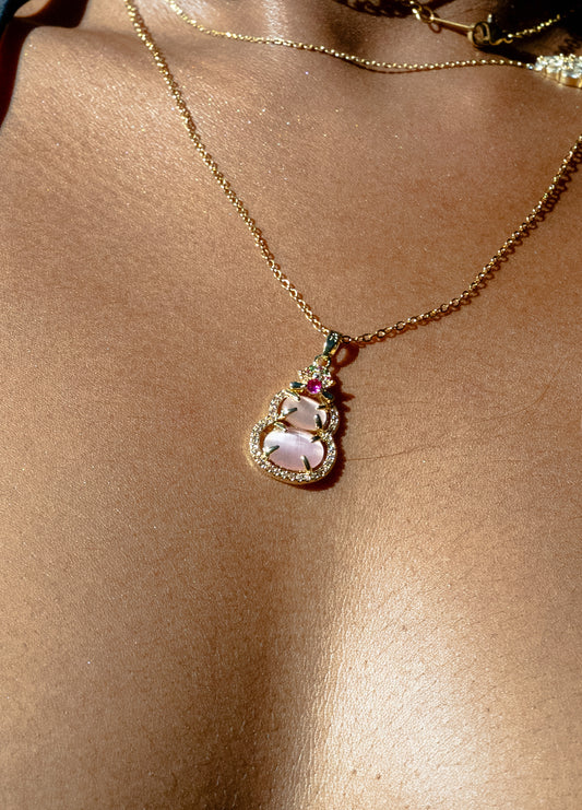 Elegant Gold Pendant Necklace with Pink Gemstone