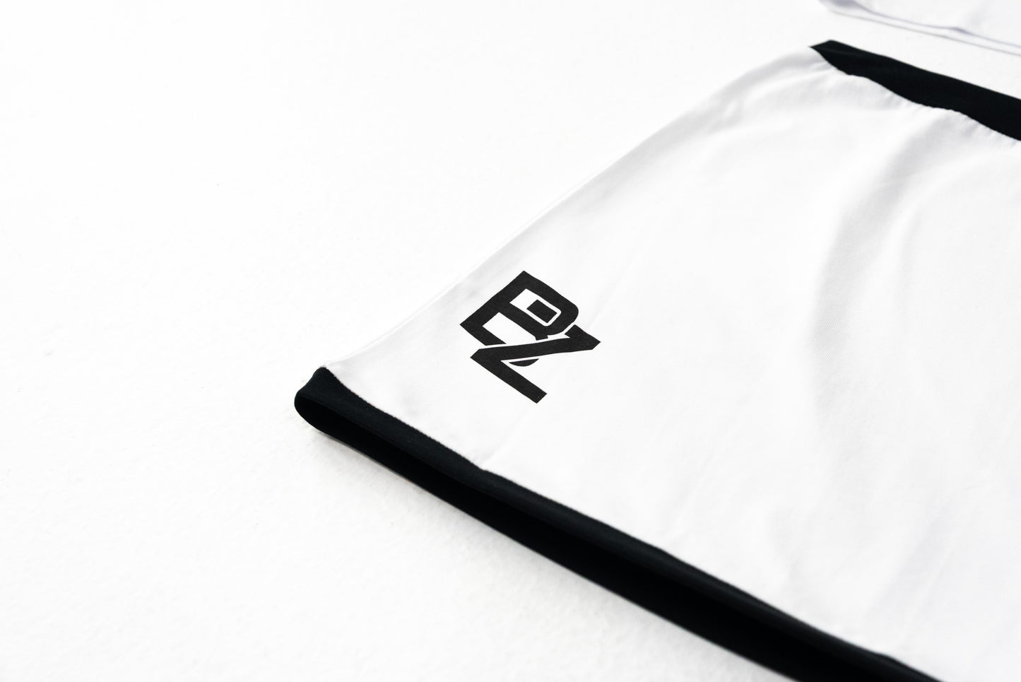 Ultra Silk Cozy Set (Black)